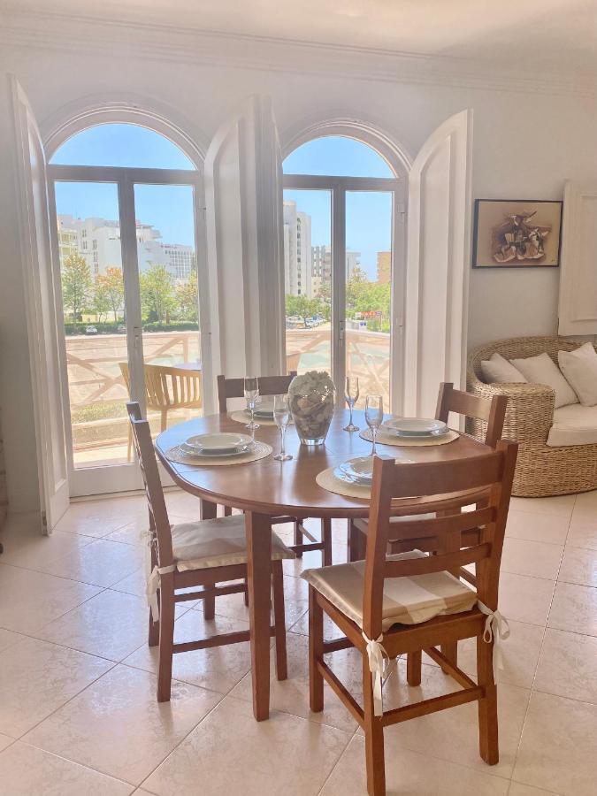 Center Flat Apartment *